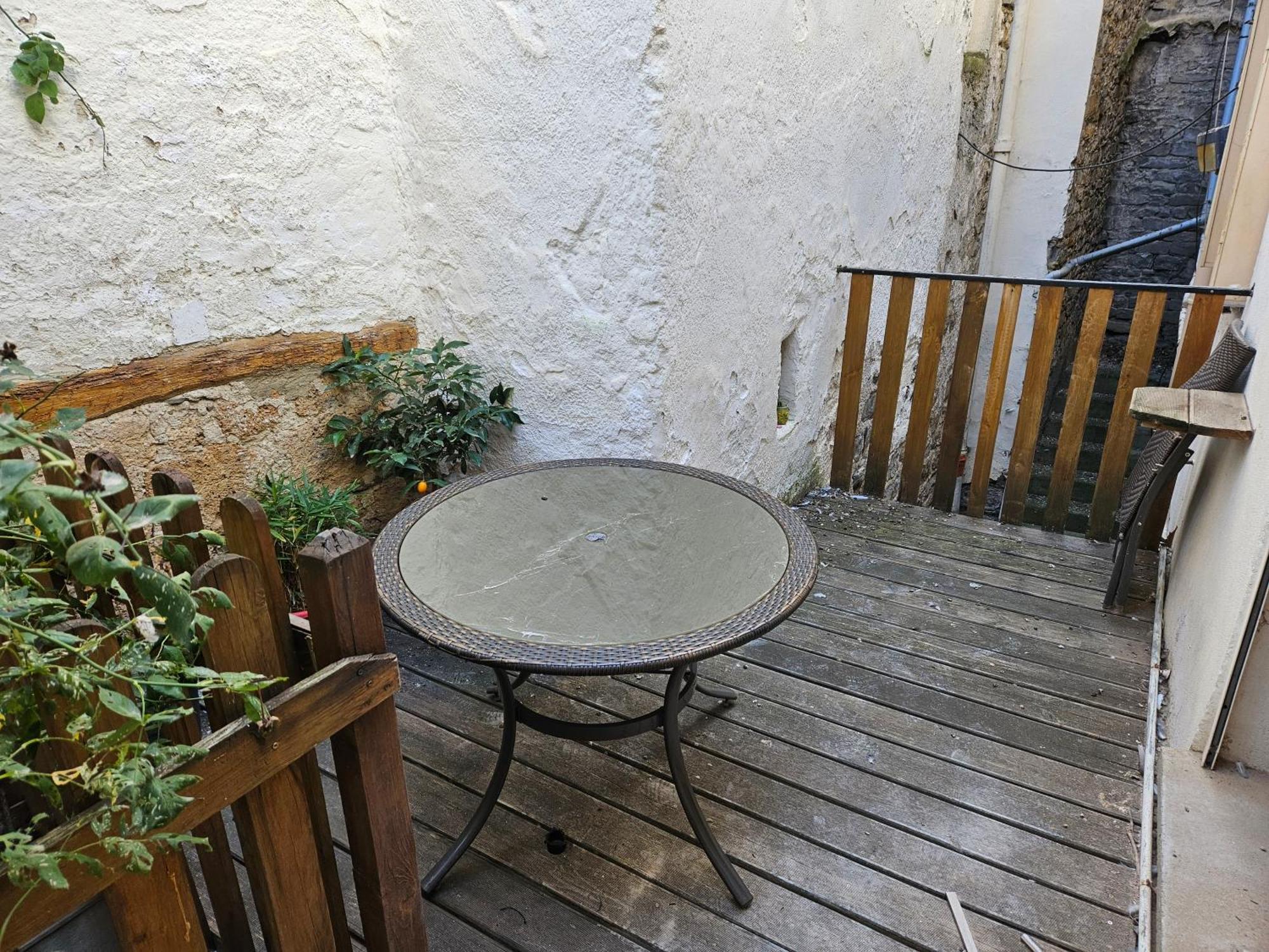 Apartment Quai 36 *